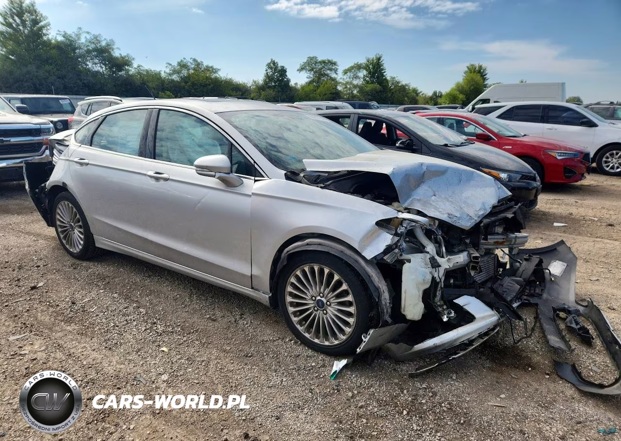 2014 Ford Fusion Titanium VIN:3FA6P0D96ER327546 - 4