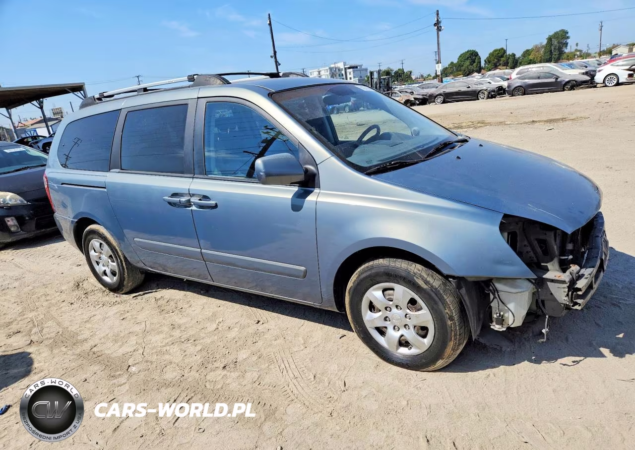 2008 Kia Sedona Lx VIN:KNDMB233886232903 - 4