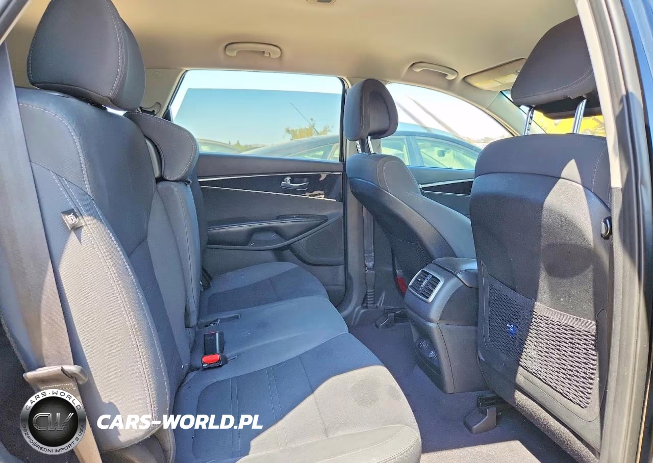 2016 Kia Sorento Lx VIN:5XYPG4A3XGG091146 - 11
