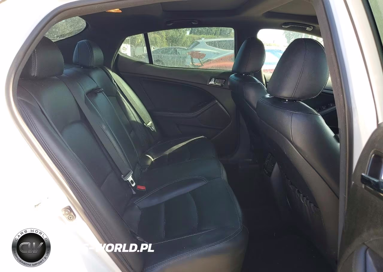 2013 Kia Optima Sx VIN:5XXGR4A62DG179810 - 10
