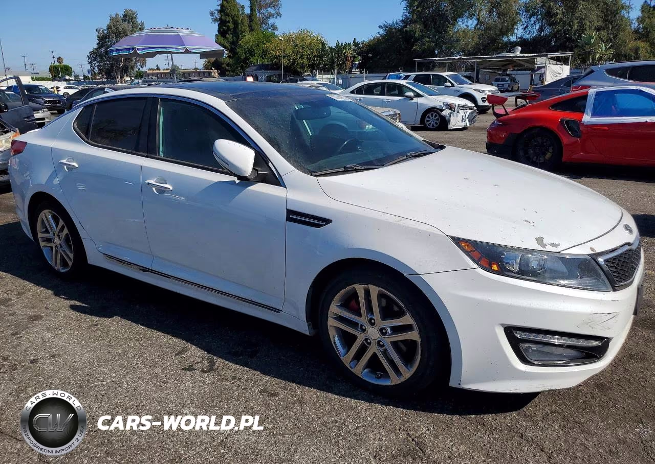 2013 Kia Optima Sx VIN:5XXGR4A62DG179810 - 4