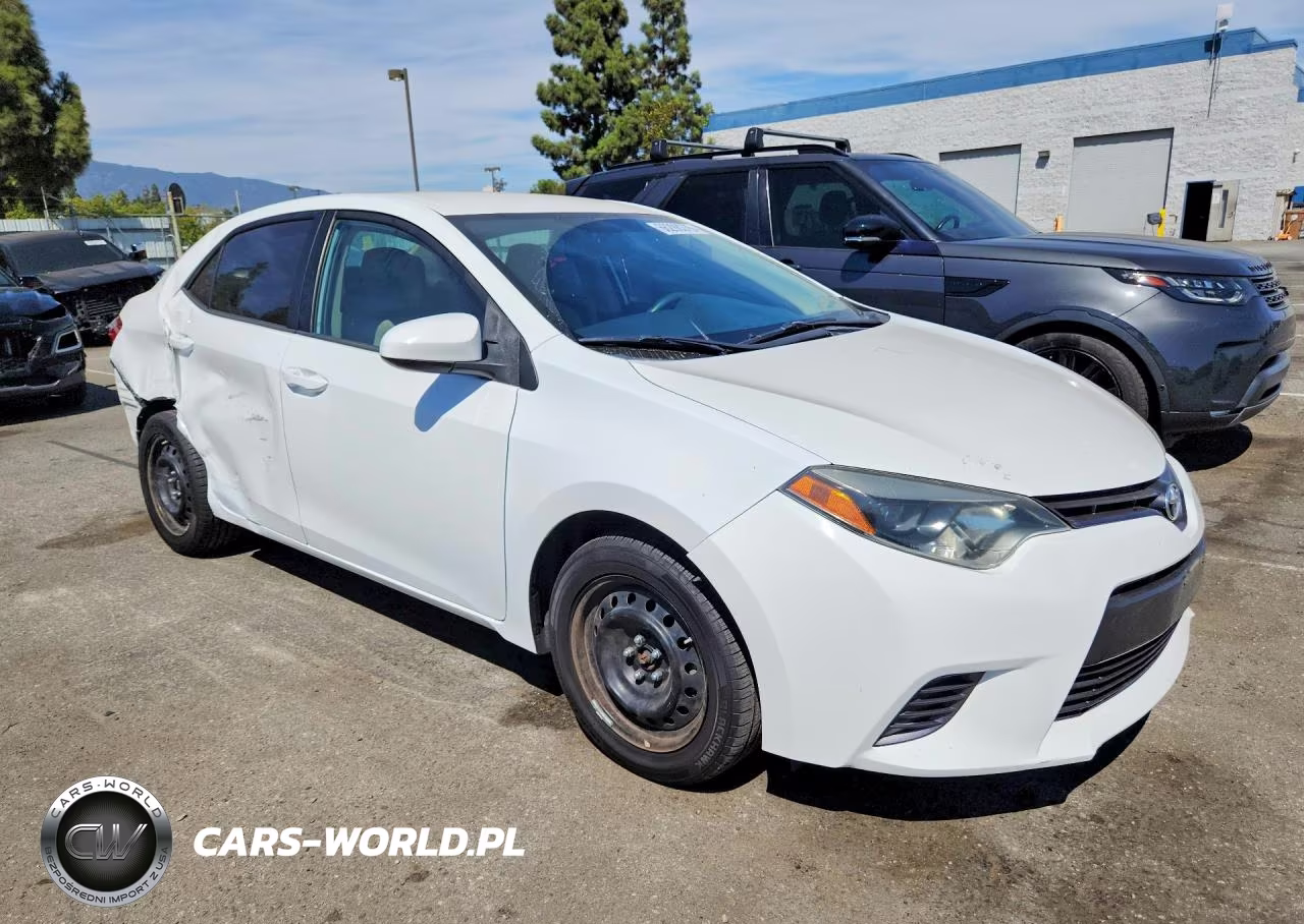 2016 Toyota Corolla Le VIN:5YFBURHE4GP542588 - 4