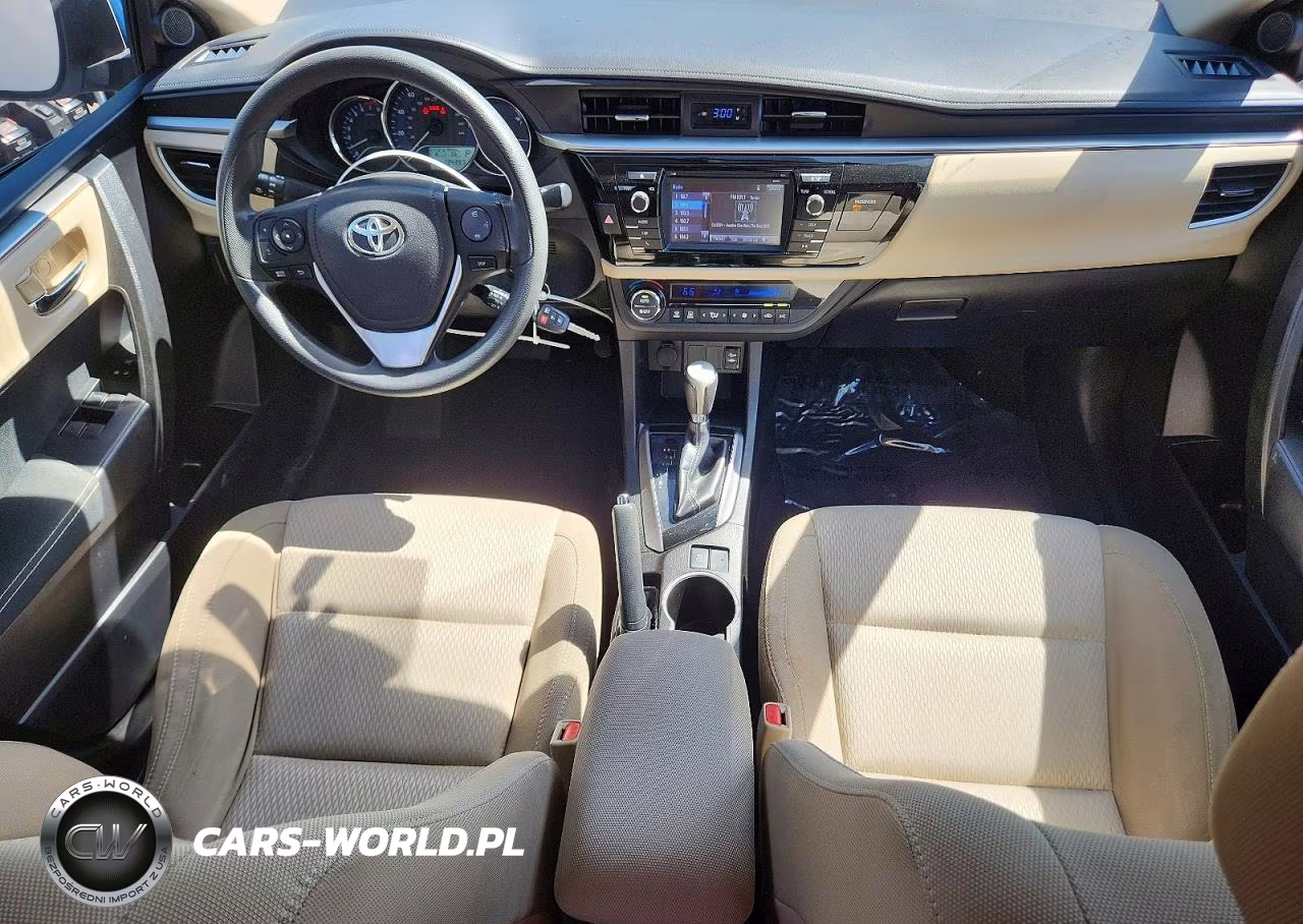 2016 Toyota Corolla Le VIN:5YFBURHE4GP542588 - 8