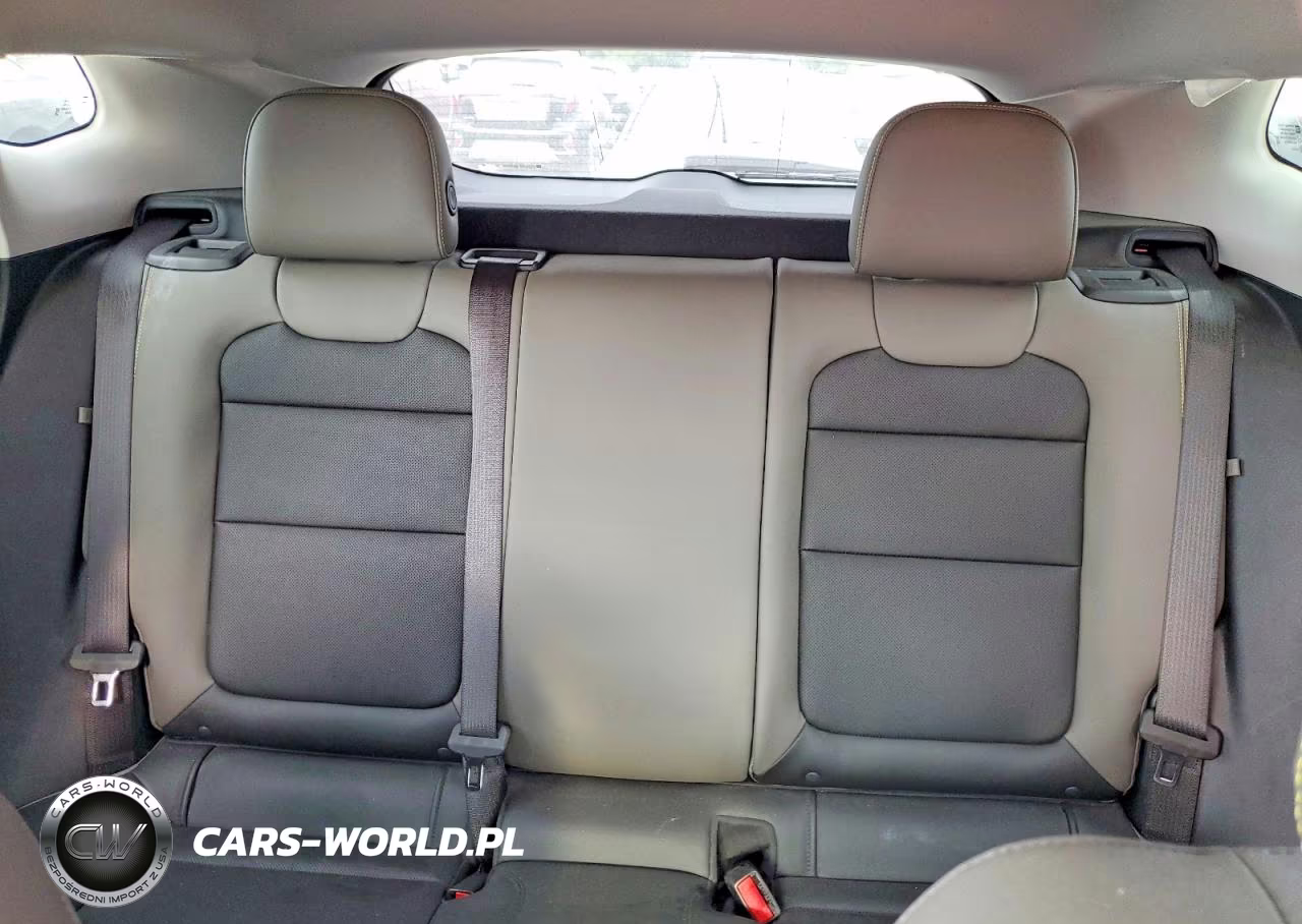 2025 Chevrolet Trax Activ VIN:KL77LKEP6SC274678 - 10