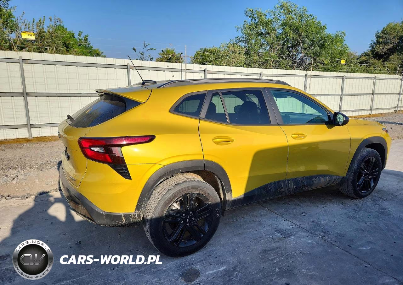 2025 Chevrolet Trax Activ VIN:KL77LKEP8SC098040 - 3