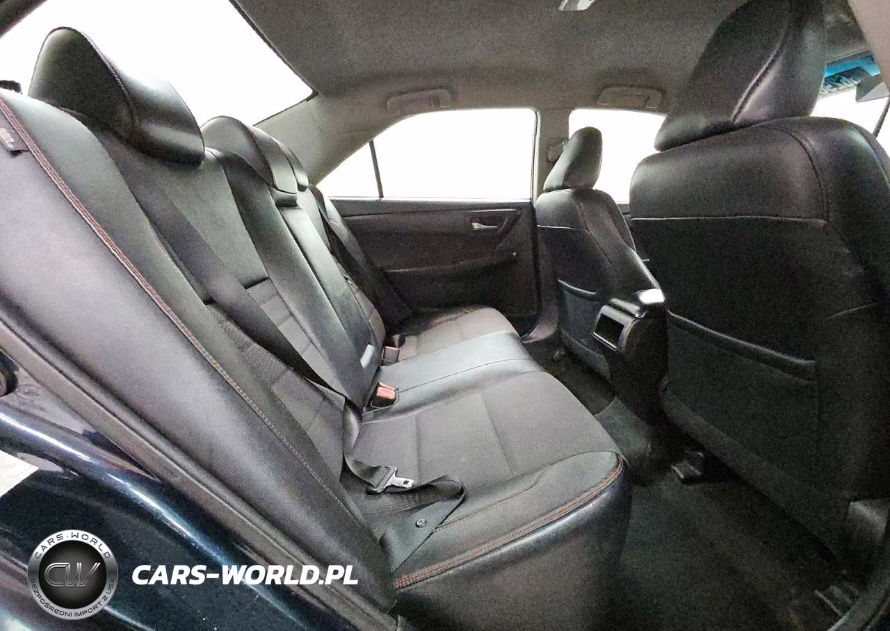 2016 Toyota Camry Se VIN:4T1BF1FK0GU585117 - 10
