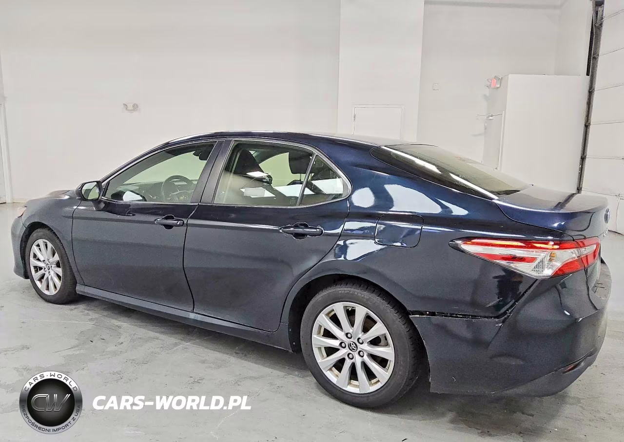 2018 Toyota Camry Le VIN:JTNB11HK8J3025726 - 2
