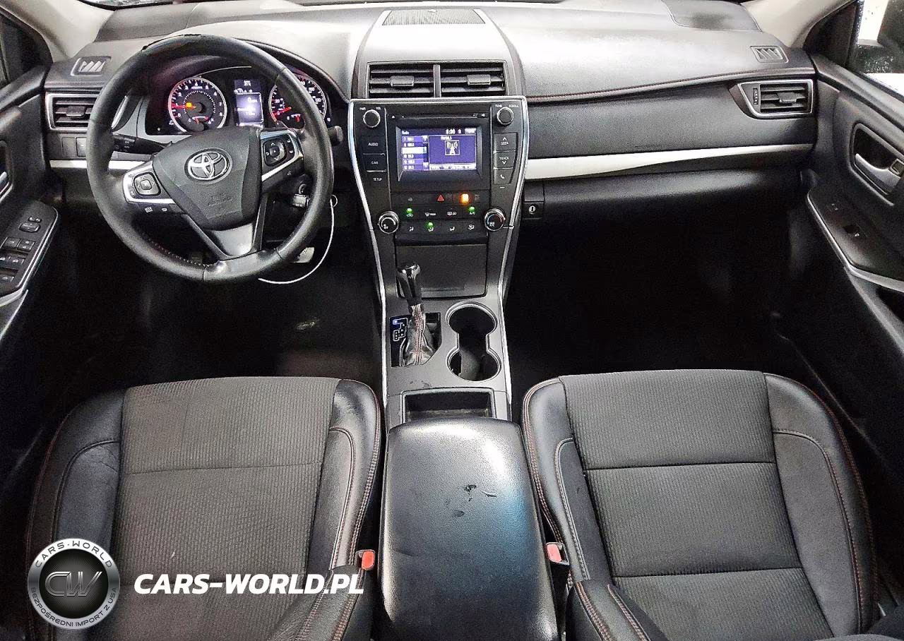 2016 Toyota Camry Se VIN:4T1BF1FK5GU203261 - 8