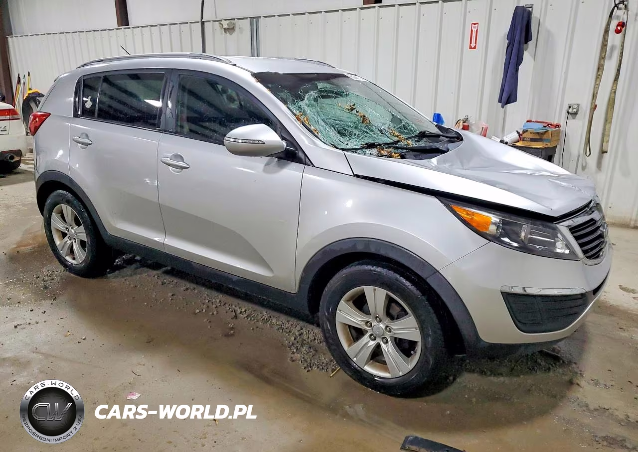 2011 Kia Sportage Lx VIN:KNDPB3A22B7171112 - 4