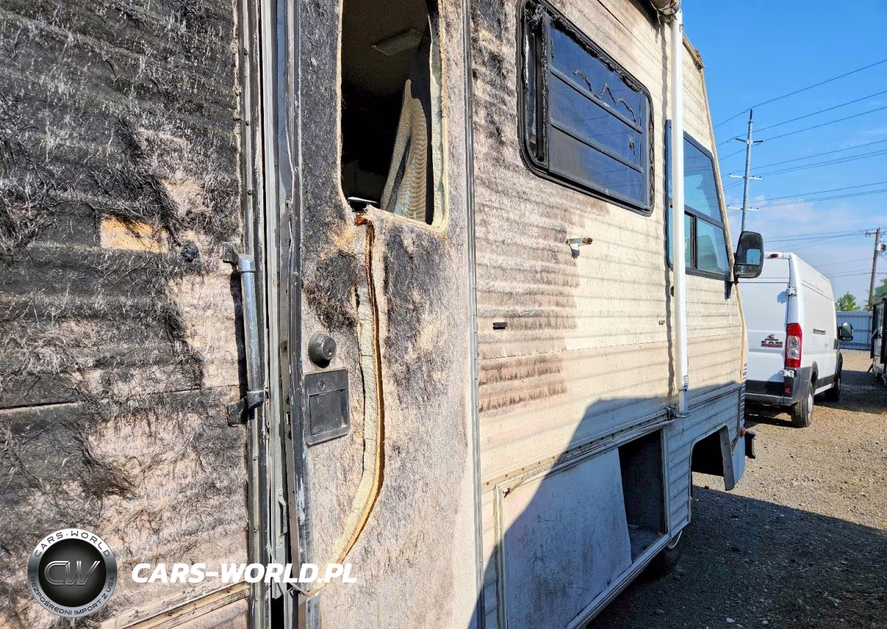 1986 John Deere Rv VIN:17N530124GW001857 - 10