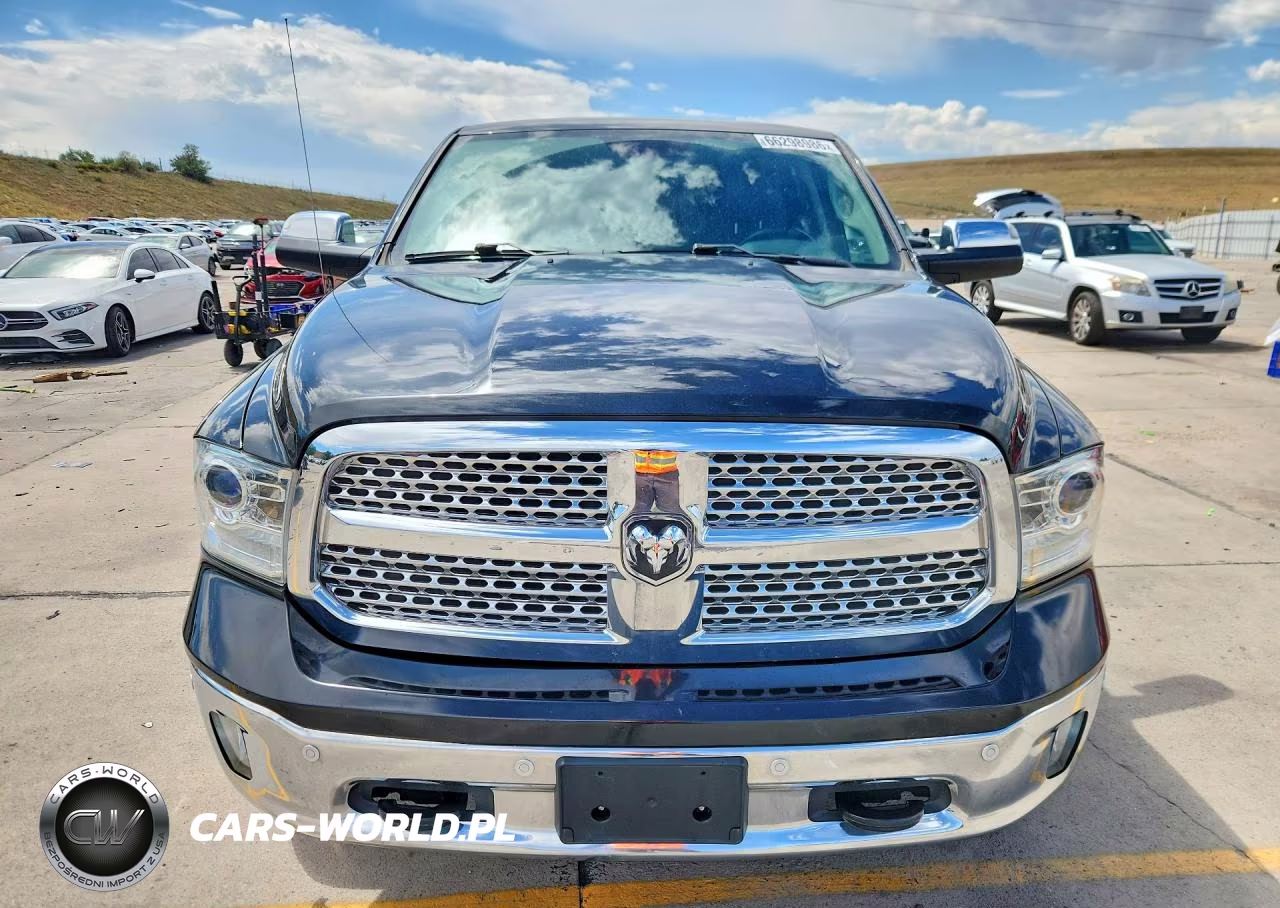2016 Ram 1500 Laramie VIN:1C6RR7NM5GS236554 - 5