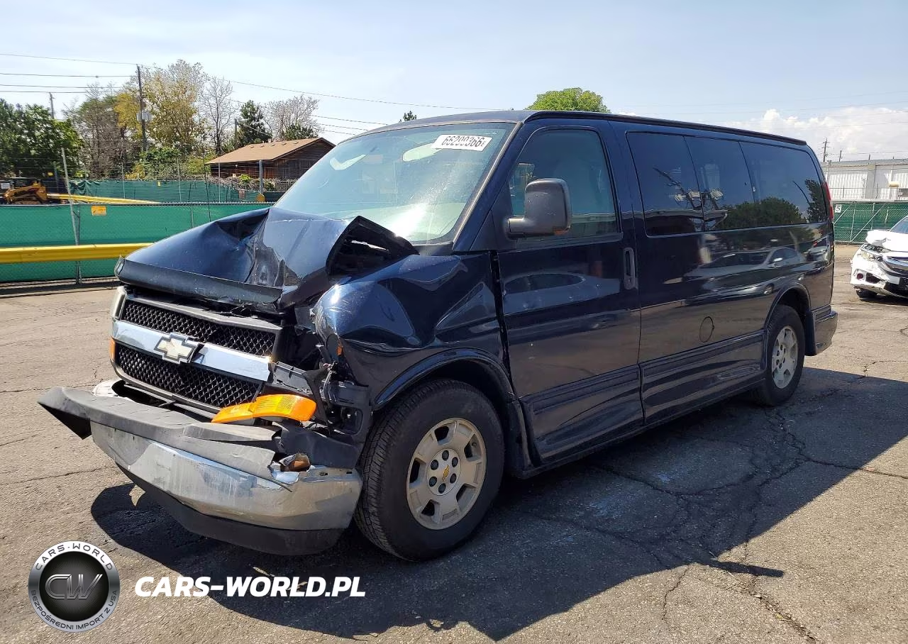 2009 Chevrolet Express G1500 VIN:1GNFH154791131817 - 1