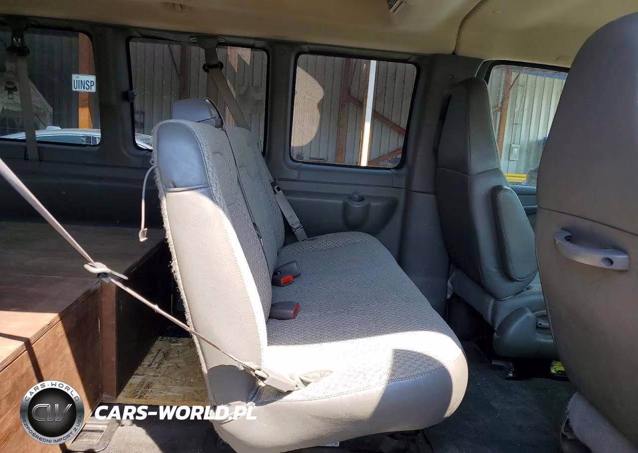 2009 Chevrolet Express G1500 VIN:1GNFH154791131817 - 11
