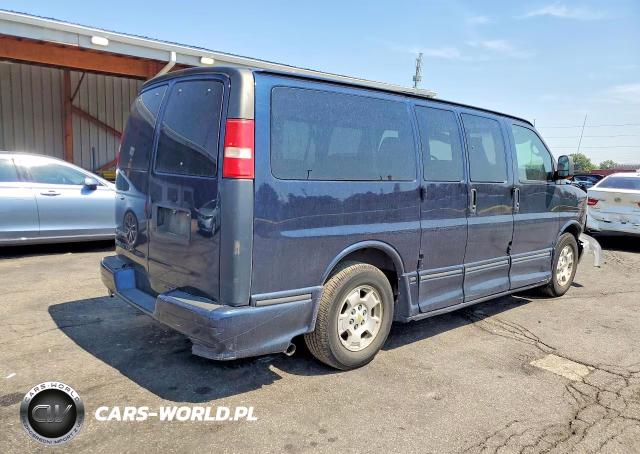 2009 Chevrolet Express G1500 VIN:1GNFH154791131817 - 3