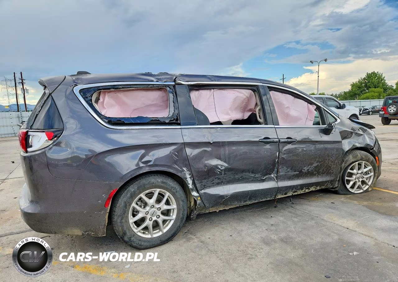 2023 Chrysler Voyager Lx VIN:2C4RC1CG1PR559991 - 3