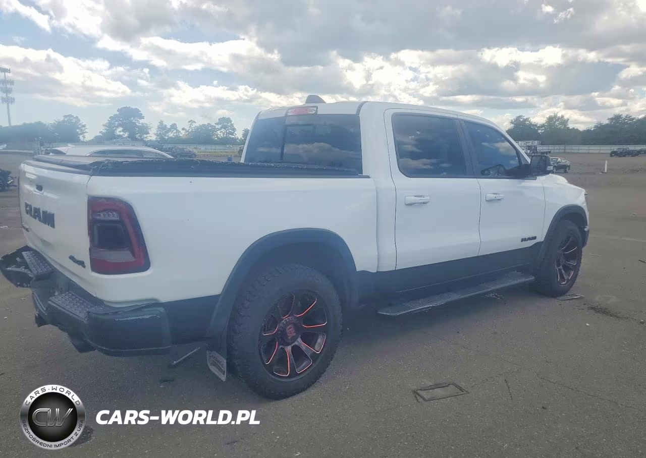 2019 Ram 1500 Rebel VIN:1C6SRFLT5KN551156 - 3