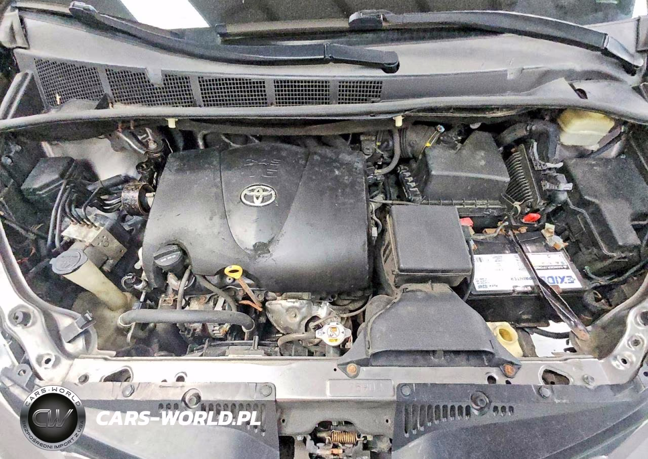 2018 Toyota Sienna L VIN:5TDZZ3DCXJS945085 - 12