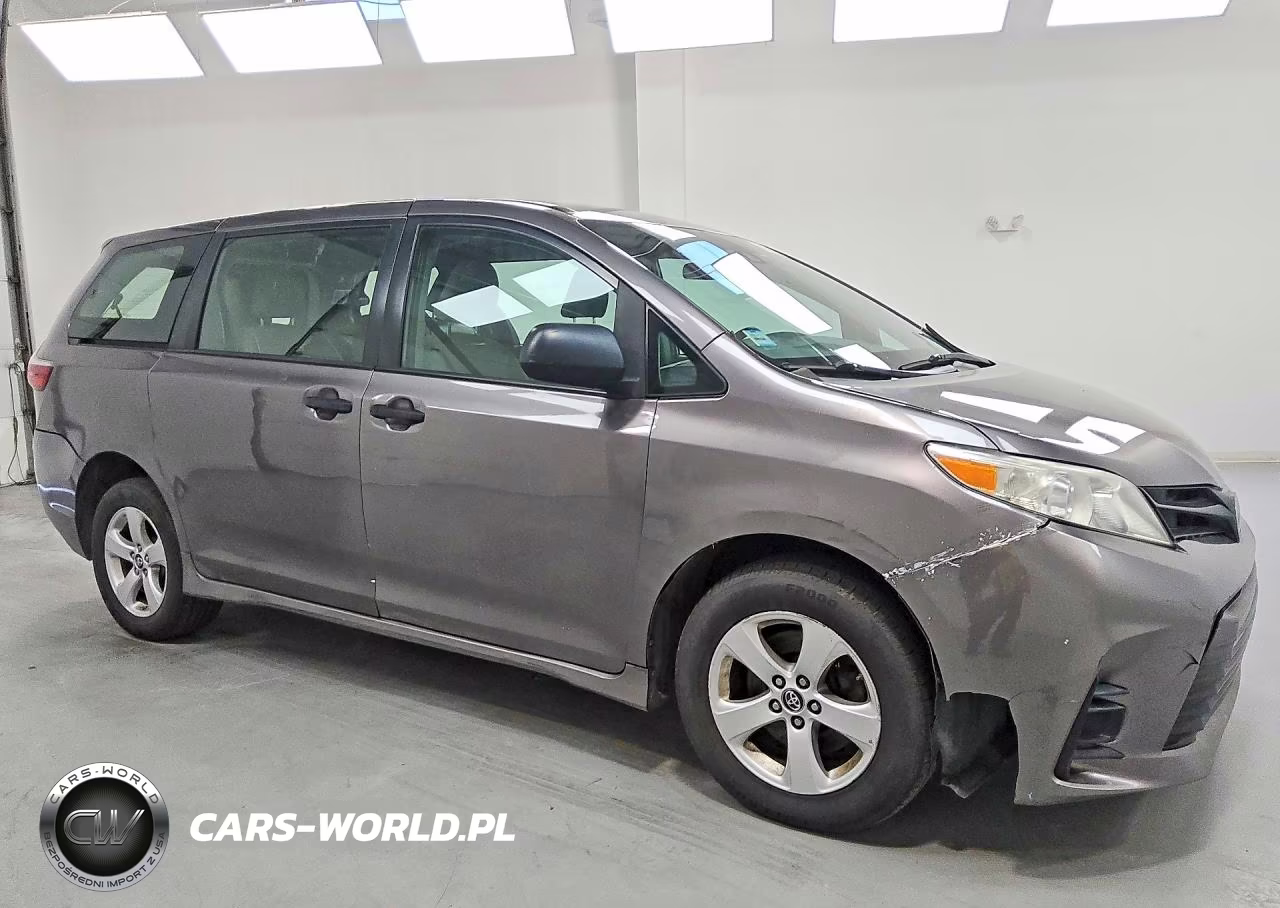 2018 Toyota Sienna L VIN:5TDZZ3DCXJS945085 - 4