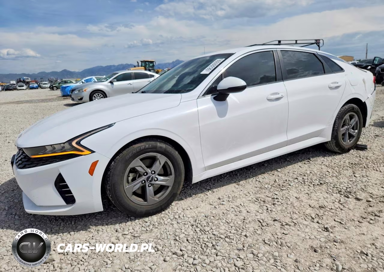2023 Kia K5 Lxs VIN:5XXG14J2XPG184732 - 1