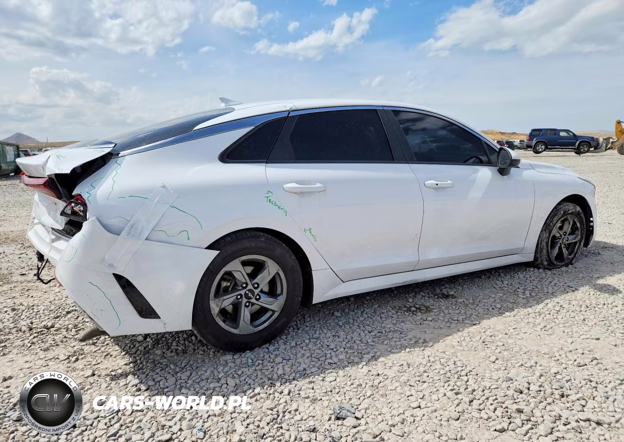 2023 Kia K5 Lxs VIN:5XXG14J2XPG184732 - 3