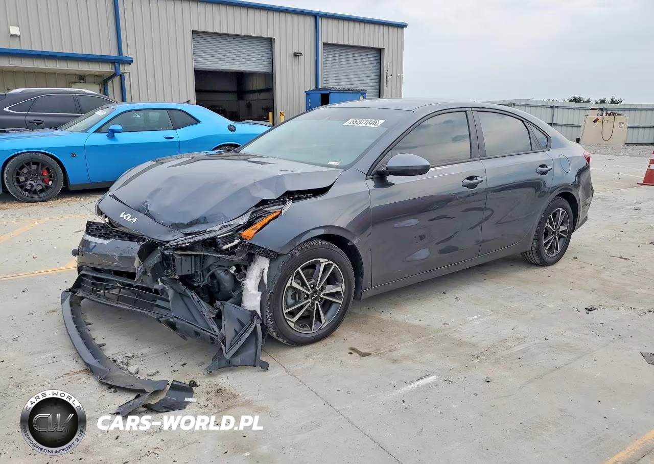 2023 Kia Forte Lxs VIN:3KPF24AD0PE573964 - 1