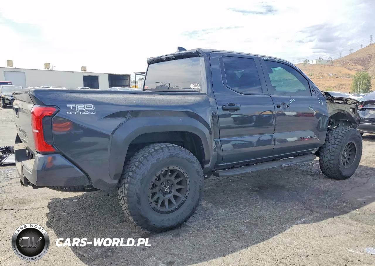 2025 Toyota Tacoma Trd Off-Road VIN:3TMLB5JN6SM118178 - 3
