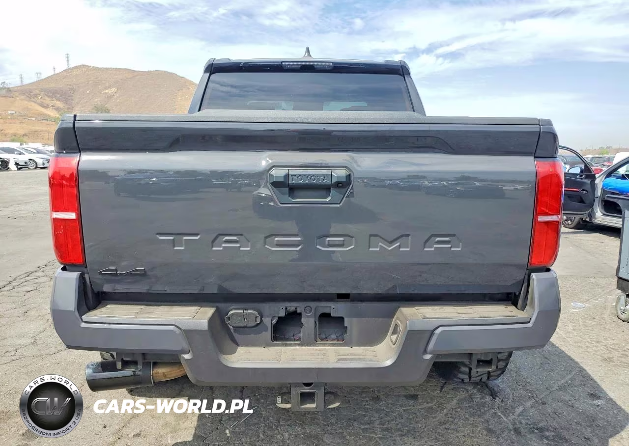 2025 Toyota Tacoma Trd Off-Road VIN:3TMLB5JN6SM118178 - 6