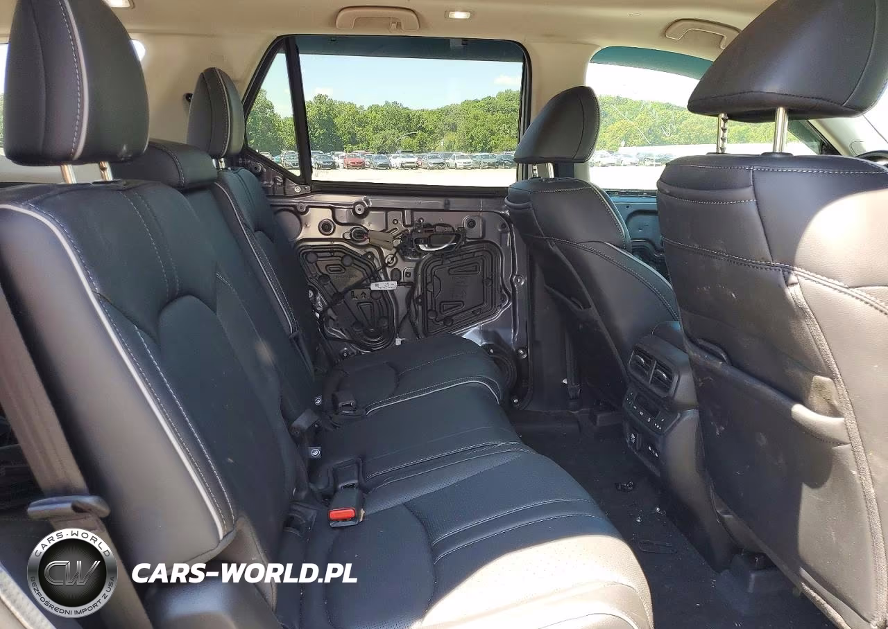 2025 Honda Pilot Elite VIN:5FNYG1H84SB133699 - 11
