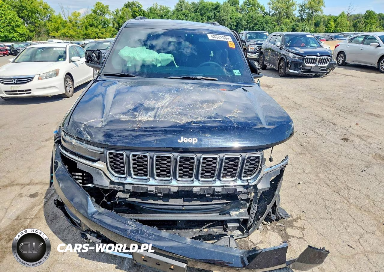 2024 Jeep Grand Cherokee Laredo VIN:1C4RJHAG5RC158859 - 5