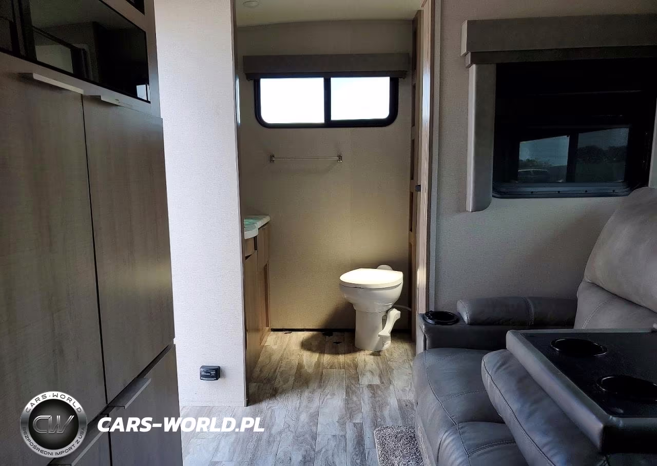 2020 Grand Design Imagine Camper VIN:573TE2723L1211282 - 6