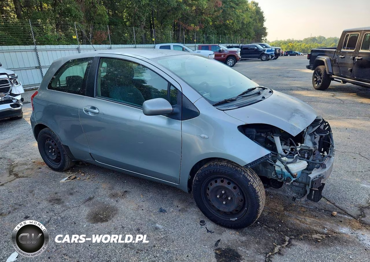 2007 Toyota Yaris Base VIN:JTDJT923X75103804 - 4
