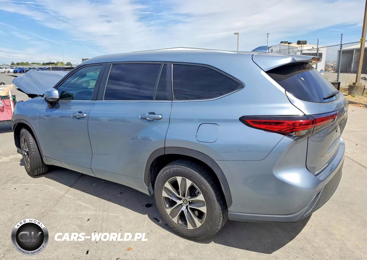 2023 Toyota Highlander Xle VIN:5TDKDRAH2PS002264 - 2