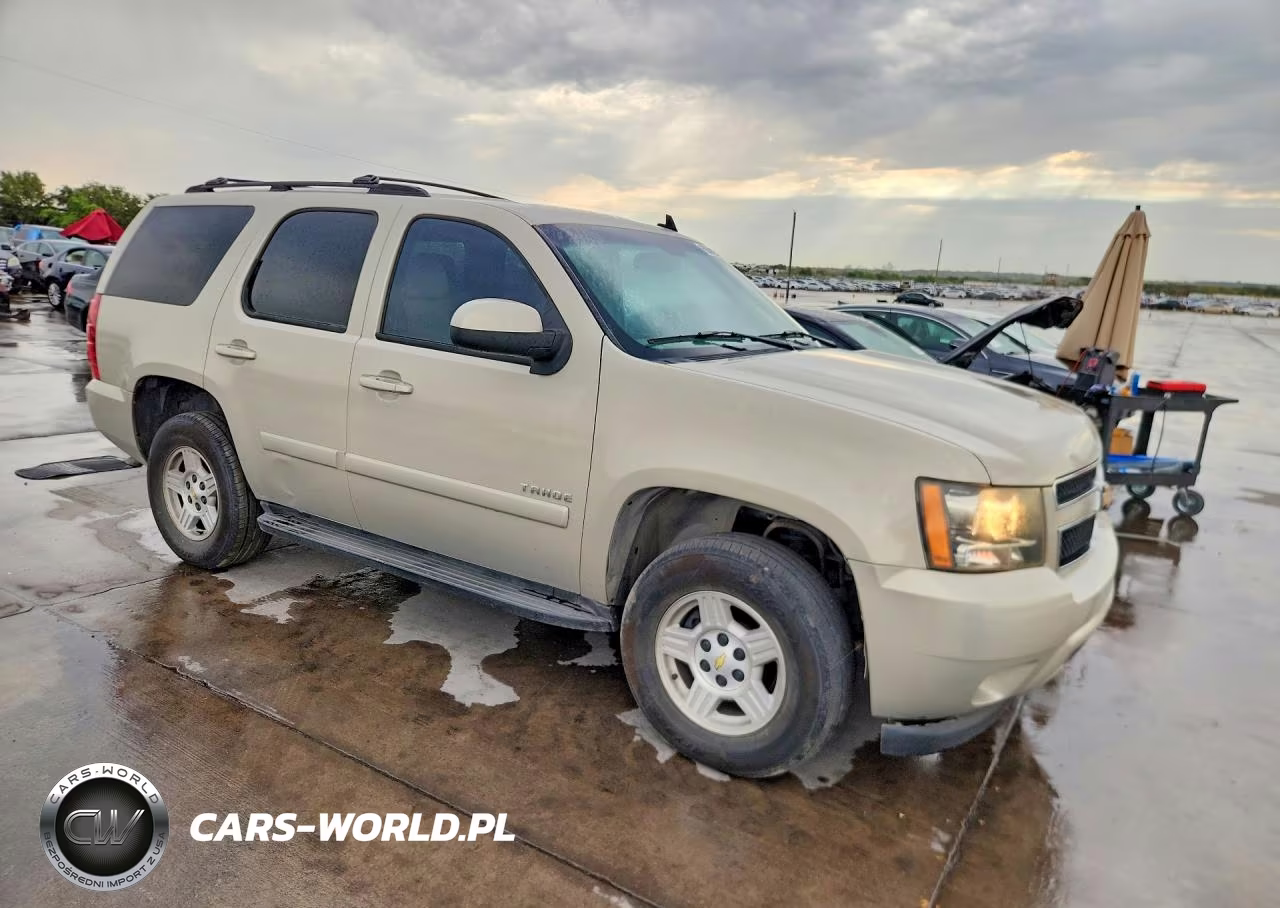 2007 Chevrolet Tahoe C1500 VIN:1GNFC13097R163214 - 4