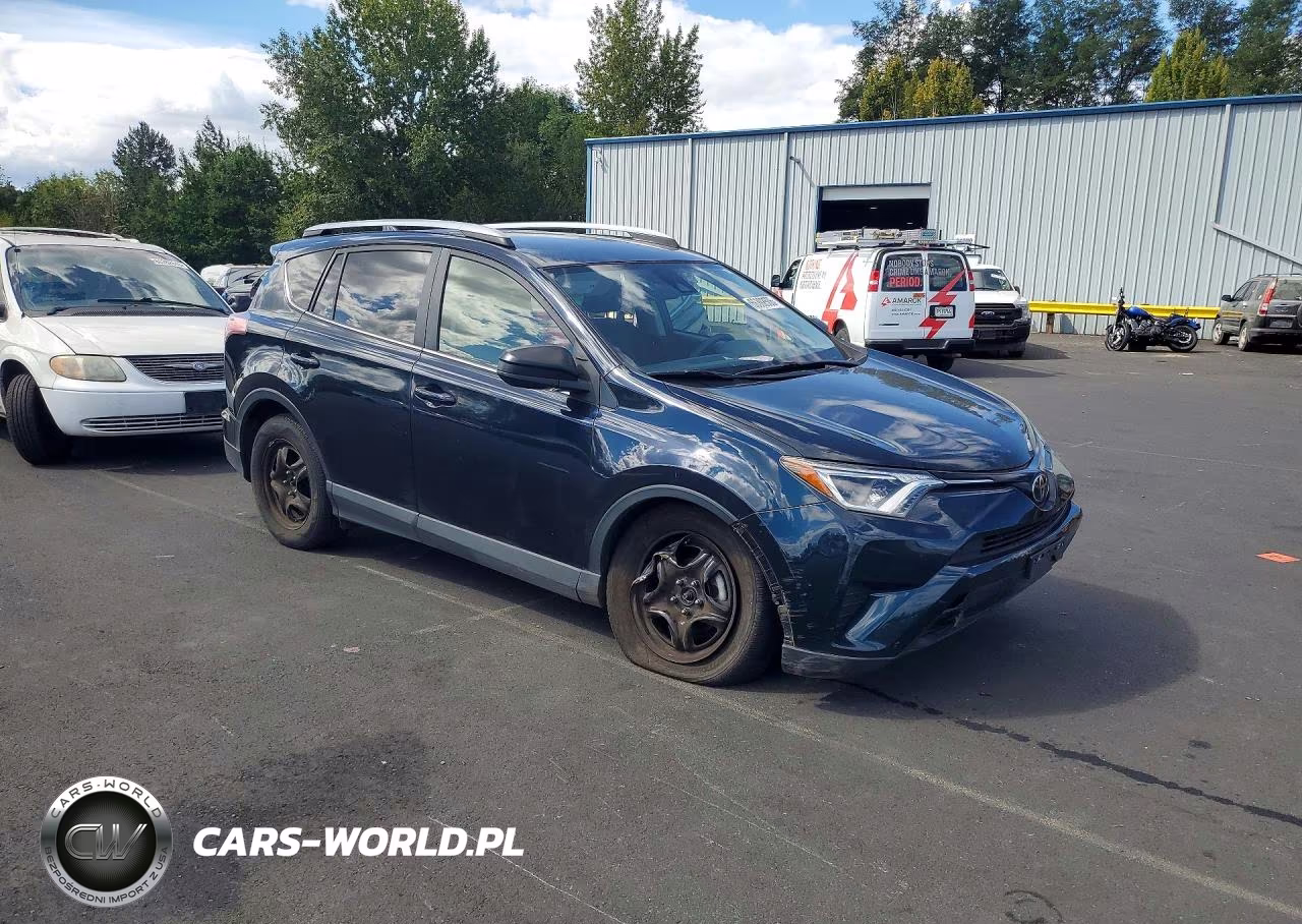 2018 Toyota Rav4 Le VIN:JTMBFREV2JD251340 - 4