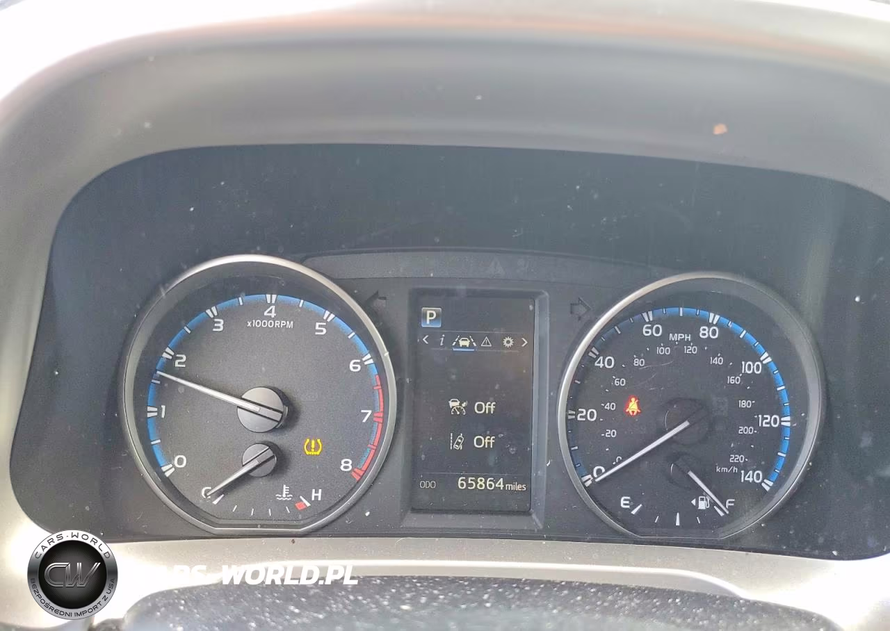 2018 Toyota Rav4 Le VIN:JTMBFREV2JD251340 - 9