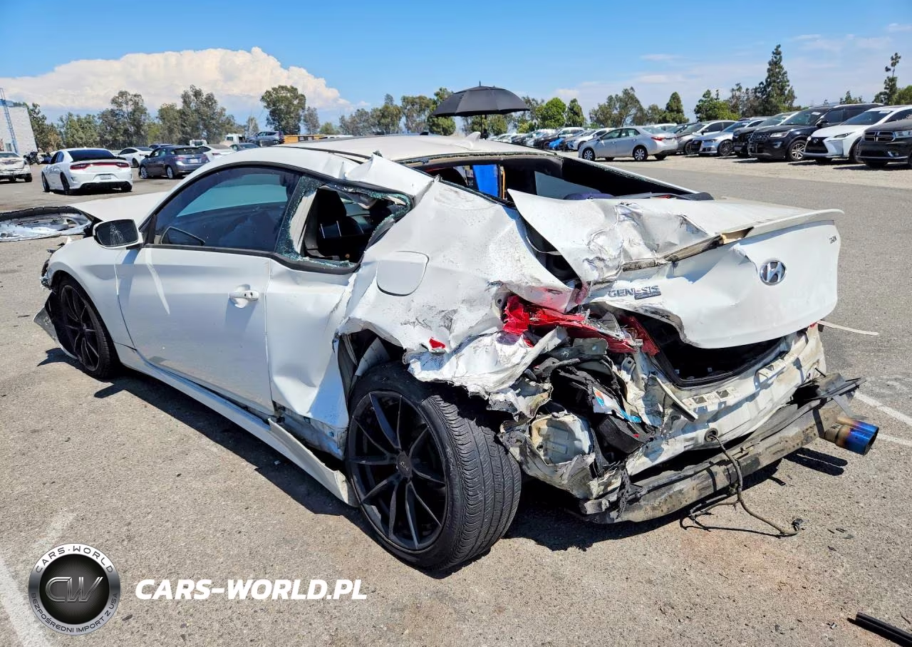 2011 Hyundai Genesis Coupe 2.0T Premium VIN:KMHHT6KD3BU042781 - 2