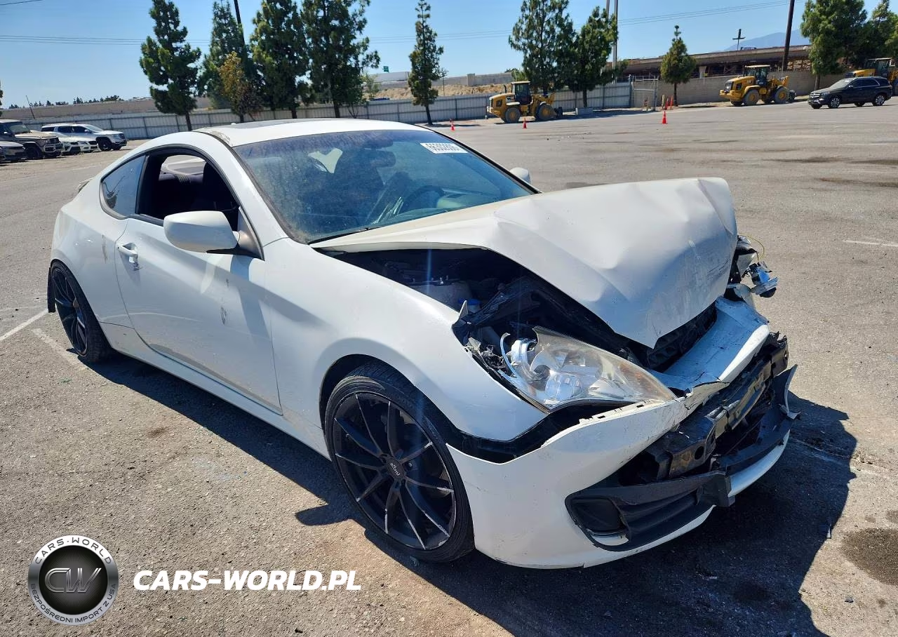2011 Hyundai Genesis Coupe 2.0T Premium VIN:KMHHT6KD3BU042781 - 4