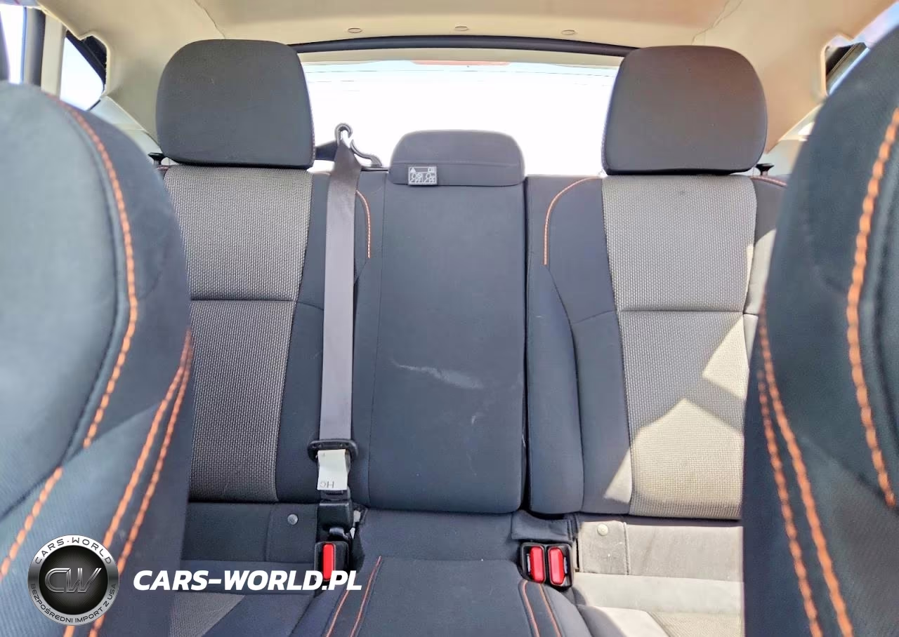 2019 Subaru Crosstrek Premium VIN:JF2GTACC0K8329742 - 10