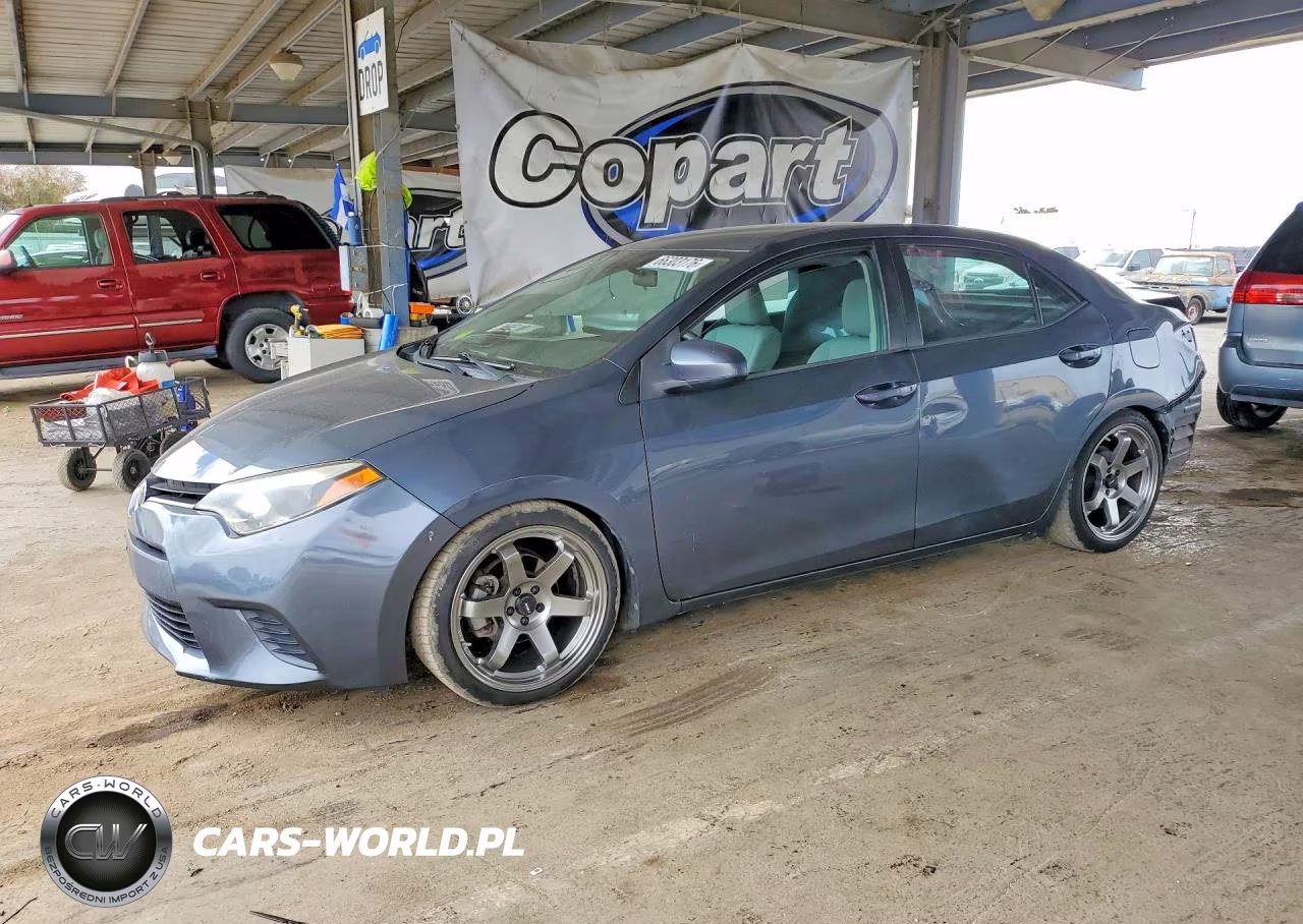 2014 Toyota Corolla Le – zdjęcie 1 z 12