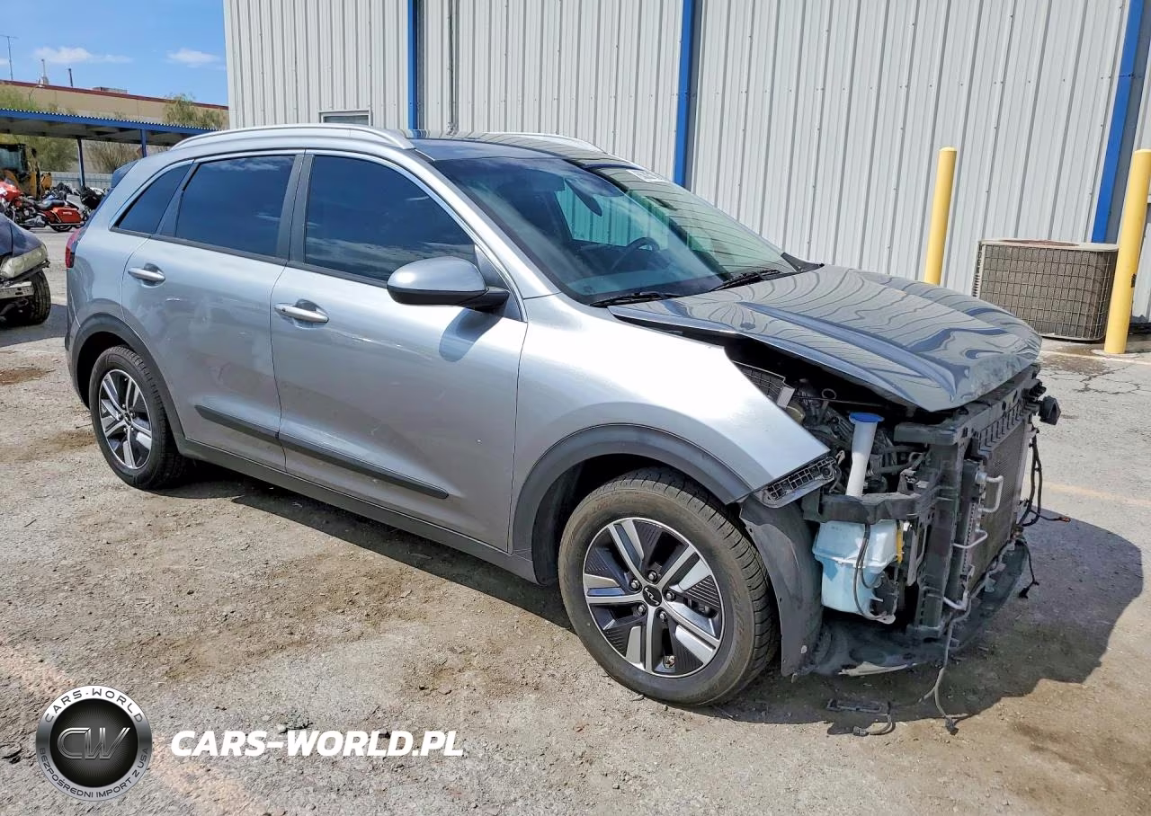 2022 Kia Niro Lxs VIN:KNDCB3LC8N5541399 - 4