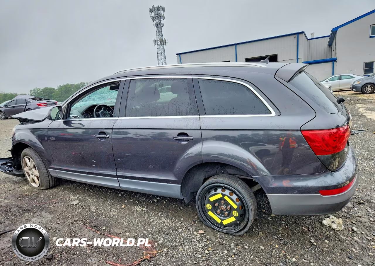 2011 Audi Q7 Premium Plus VIN:WA1LGAFE2BD001321 - 2