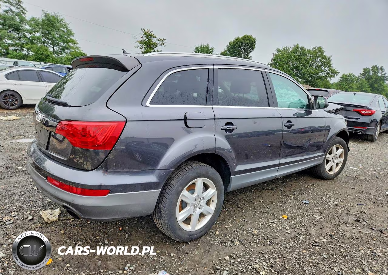 2011 Audi Q7 Premium Plus VIN:WA1LGAFE2BD001321 - 3