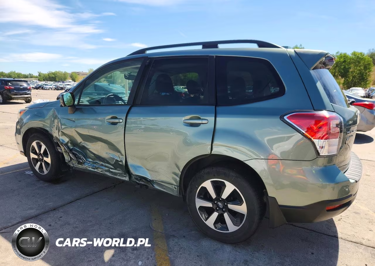 2017 Subaru Forester 2.5I Premium VIN:JF2SJAEC4HH570323 - 2