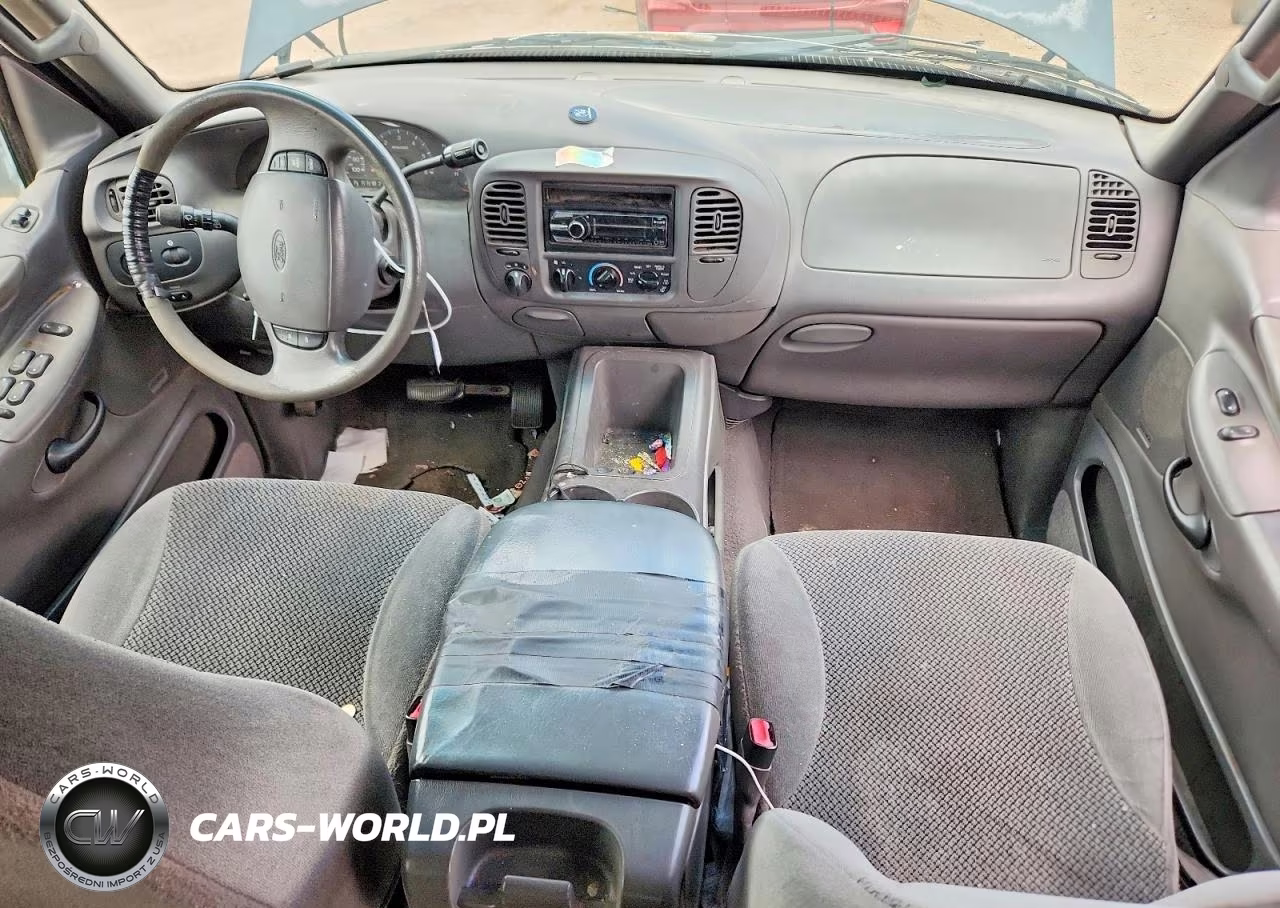 2000 Ford Expedition Xlt VIN:1FMPU16L2YLA60765 - 8