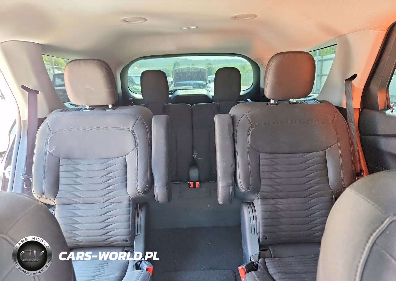 2021 Ford Explorer Xlt VIN:1FMSK8DH2MGB21297 - 10
