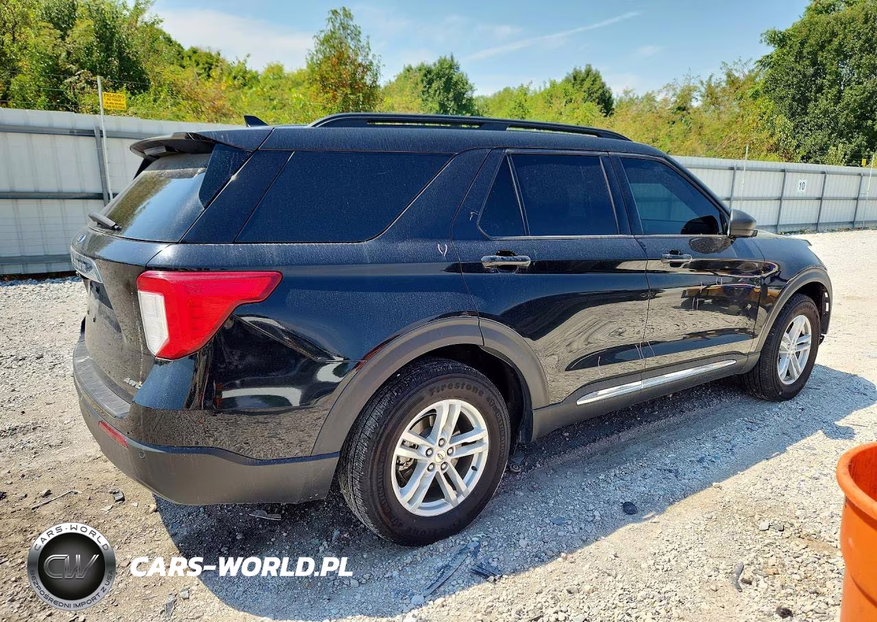 2021 Ford Explorer Xlt VIN:1FMSK8DH2MGB21297 - 3