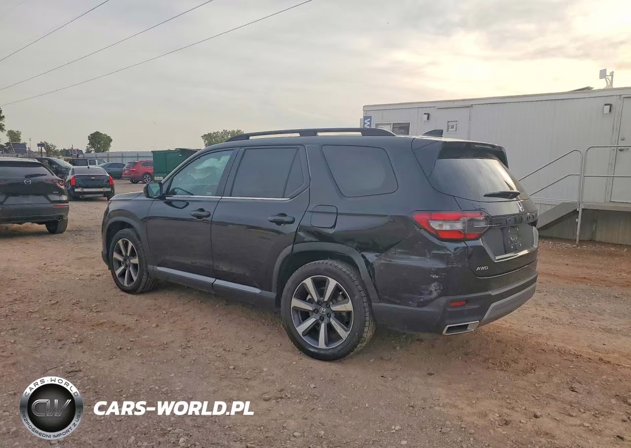 2024 Honda Pilot Touring VIN:5FNYG1H74RB020675 - 2