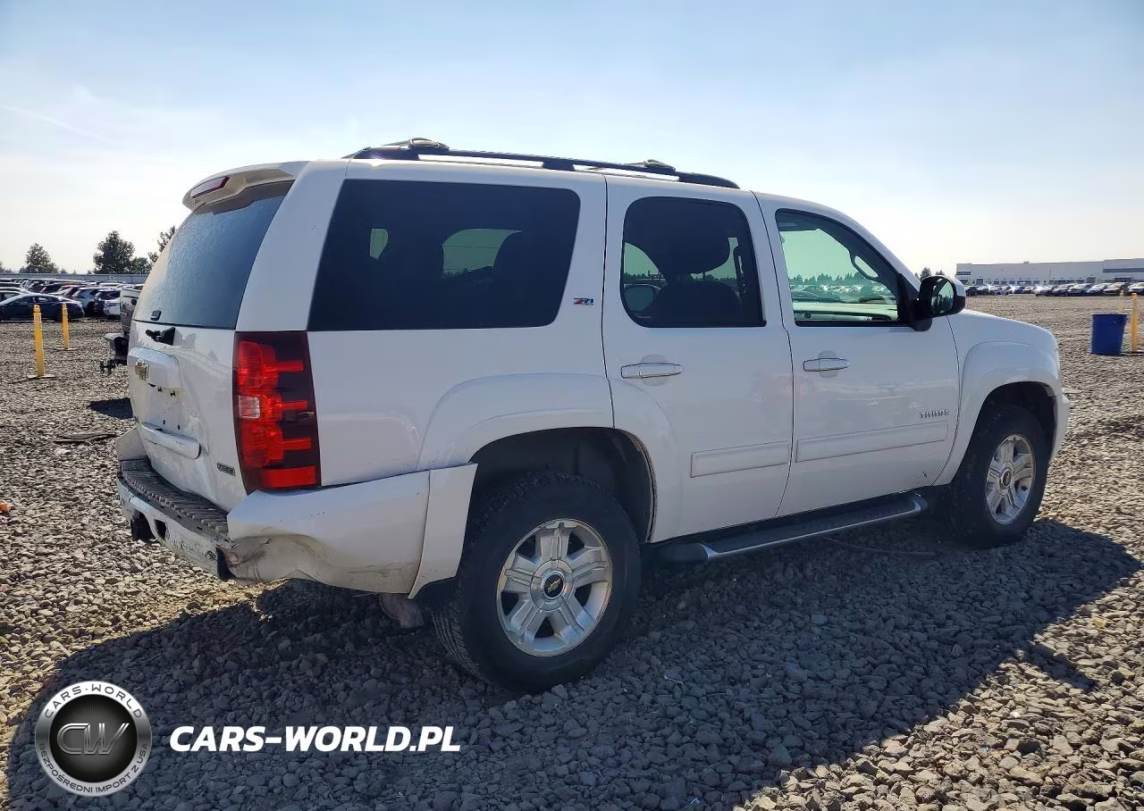 2011 Chevrolet Tahoe K1500 Lt VIN:1GNSKBE03BR366516 - 3