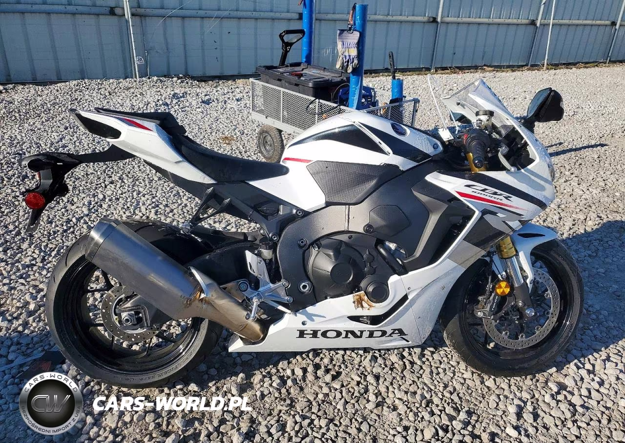 2026 Honda Cbr1000 Rr – zdjęcie 1 z 9