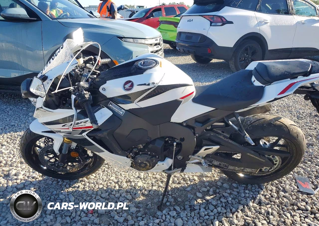 2026 Honda Cbr1000 Rr VIN:JH2SC7719TK900614 - 3